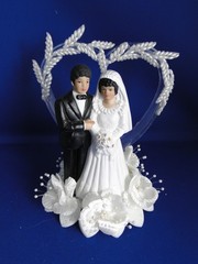 New Vintage Medium Dark Skin Bride & Groom heart Wedding CakeTop, #324