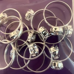 72 Wilton Novelty Diamond Engagement Ring Wedding Favors Embellishments – NEW!