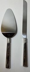 VERA WANG WEDGWOOD WITH LOVE CAKE KNIFE & SERVER 2 PIECE BOX SET