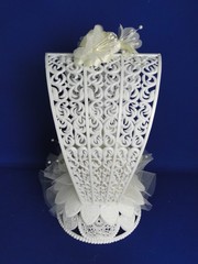 New Vintage Wilton «Love Blooms» wedding Cake Top, 103-8028