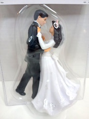 Vintage Wilton Bride and Groom Wedding Cake Topper
