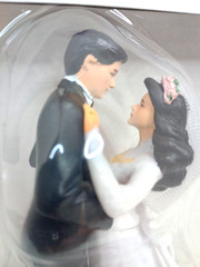 Vintage Wilton Bride and Groom Wedding Cake Topper