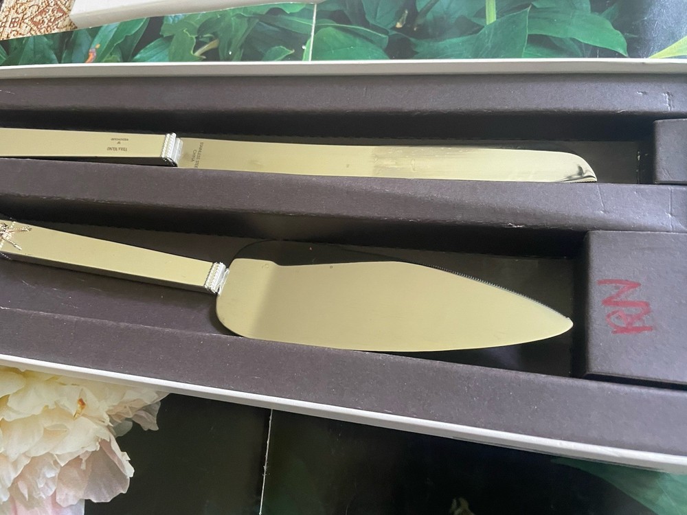 Vera Wang Wedgwood Love Knot Cake Knife & Server 2pc Stainless Steel Set W/Box