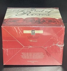 Lovers Choice Romance Special Deluxe Edition Bed of 200 Red Silk Roses Kit NEW