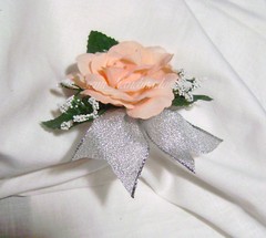 Mint~Peach~Ivory~Silver~Open Rose~Bud~Boutonniere~Corsage~Prom~Party~Quinceanera