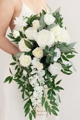 Elegant Ivory White Silk Bridal Bouquet 15″ Cascading Roses Hydrangeas Keepsake