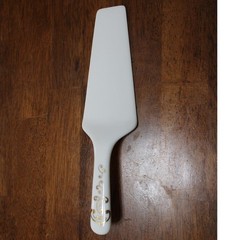 Andrea by Sadek White Porcelain Cake Server Gold Scroll Handle Japan Vintage