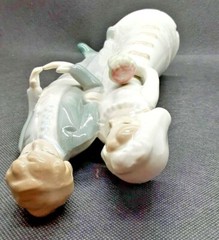 Bride and Groom wedding Cake Topper 9 1/2″ x 4″ x 2″