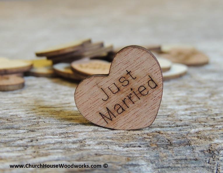 100 qty 1″ JUST MARRIED Wood Hearts Table Confetti Wooden Wedding Decor