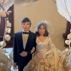 Vintage 1959 Coast Novelty Wedding Cake Topper 8in RARE USED White Flowers