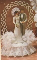 New Wilton «Heavenly» Designer Series Wedding Cake Top, grey Tux # 118-603