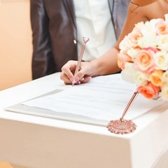 1 Pcs Hollow Round Pen Holder Signing Pen Set Big Crystal Diamond, Rose Gold