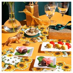 Sunflower Daisy Floral Placemats Set of 10, Disposable Round Paper Sunflower