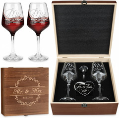 Wedding Gifts for Couples 2026 Mr and Mrs Engraved Wine Glasses Engagement Gift