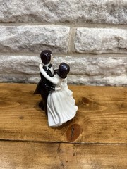 Vintage Porcelain Bride and Groom Cake Topper Figurine Made In Korea wedding