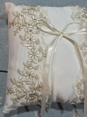 Wedding His/Her Ring Pillow Beaded & Embroidered Beautiful