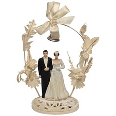 Vintage Wedding Cake Topper Bride and Groom Brown Hair Brunette 1950s