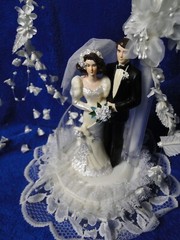 New Wilton Designer Series «Forevermore» Wedding Cake Top # 110-860