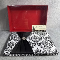 STUDIO HIS & HERS GUEST BOOK Black& White