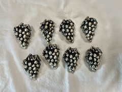 Metalla Fine Pewter 8 Placecard Holders Grape Clusters / Paperweights