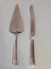 LENOX TRUE LOVE 2 PIECE DESSERT SET 13 INCH
