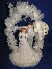New Wilton Designer Series «Rose Garden», Grey Tux, Wedding CakeTop # 118-460