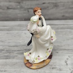 Wedding Cake Topper Bride & Groom Figurine Favor Edwardian or Victorian O’Well