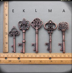 150Pcs Antiqued Silver Skeleton Keys Bottle Openers Mix Wedding Favor Decoration