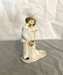 Vintage Wedding Cake Topper 1950s Chalkware Bride and Groom 8″ Figurine – Rare!!