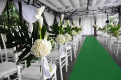 Green Carpet Runner for Party, 2.6X15ft, 130GSM Felt Non-Woven with Double-Si…