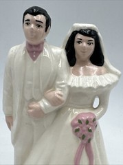 Vtg 1950’s Wedding Cake Topper 7” Bride & Groom Ceramic Iridescent Dress Pink