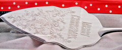 CHRISTMAS CAKE KNIFE SET International Silver ** NEW Open Box **