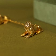 Gold Lion Cutlery Rest – Royal Spoon & Fork Holder | Luxury Dining Decor