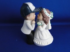 New Philadelphia Eagles Kissing Bride & Groom Wedding Cake Top figurine with cap