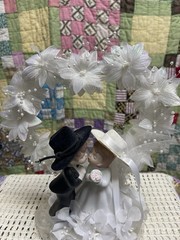 Vintage Cowboy And Cowgirl Porcelain Wedding Cake Topper Floral W/Heart Shape
