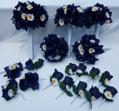 18 Pc. Wedding Bouquet Package, Navy Blue Roses, White Daisies, Wedding Bouquet