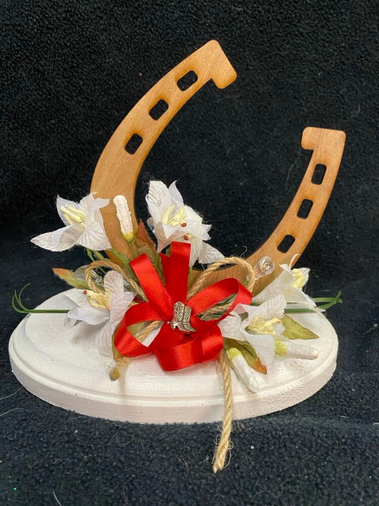Country Western «Luck of the Horse shoe» Wedding Cake topper funny Barn Cowboy