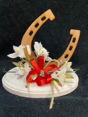 Country Western «Luck of the Horse shoe» Wedding Cake topper funny Barn Cowboy