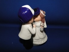 New Baltimore Ravens Kissing Bride & Groom Wedding Cake Top figurine with cap