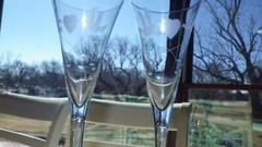 Wedding toasting flutes heart and dove design 2 8 oz tall elegant stem champange