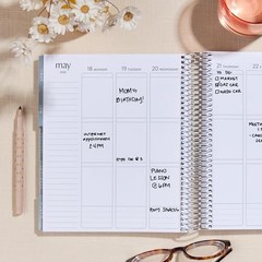 12-Month Spiral Life Planner 7X9 – Minimal Theme Bouquet (Jul 2025 – Jun 2026)