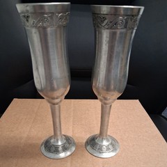 Pair of Mullingar Pewter Champagne Flutes Celtic theme Made In Ireland stamp 8″