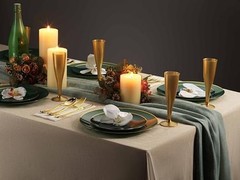 30 Pack Gold Plastic Champagne Flutes – 5 Oz Disposable Toasting Glasses –