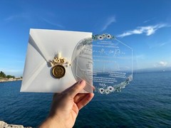 50 pieces; Floral acrylic wedding invitation. Parchment envelope. Wax seal