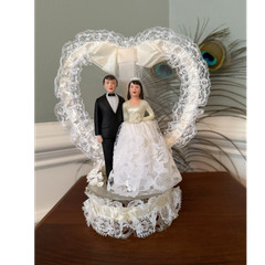 VTG Wedding Cake Topper Bride and Groom Figurine with Lace Heart and Garter