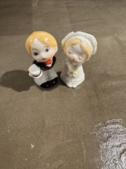 1973 Vintage Masters Bone Wedding Cake Topper Bride Groom Wedding Cake Topper
