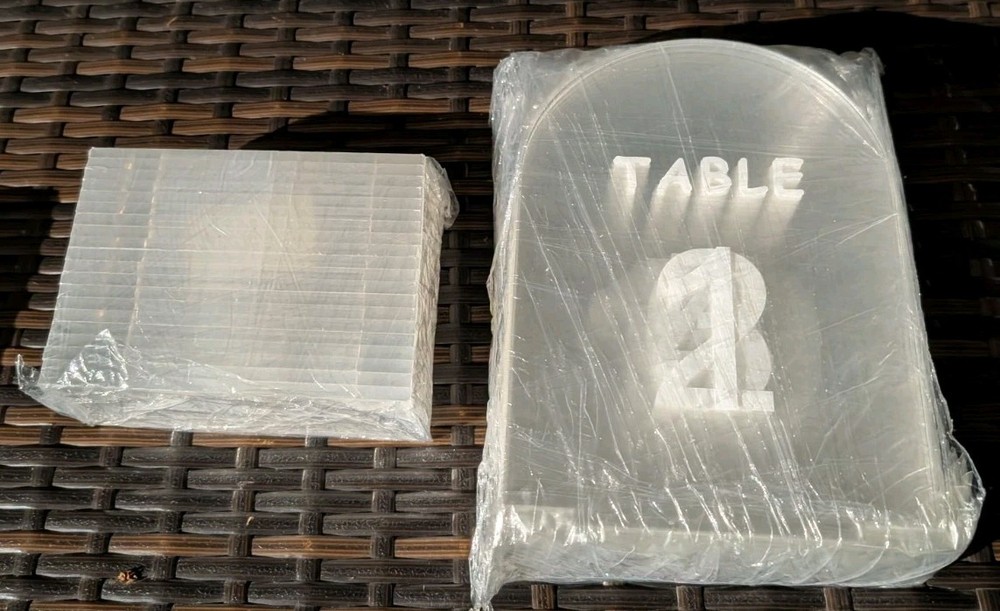 Table Numbers 1-20 5×7″ Arch Transparent Acrylic Table Numbers with Stands