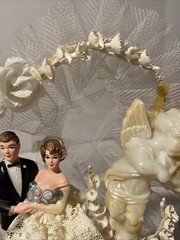 Vintage Bride Groom Wedding Topper Cherubs Arch Lace Flowers Stand 1950s 60s