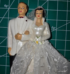 Vintage 1950s Wedding Cake Topper Bride & Groom. Elizabeth Taylor Style Dress
