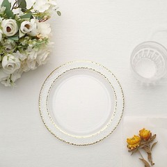 30 CLEAR 7.5″ Round Salad PLATES Hammered GOLD Trim Party Wedding Supplies